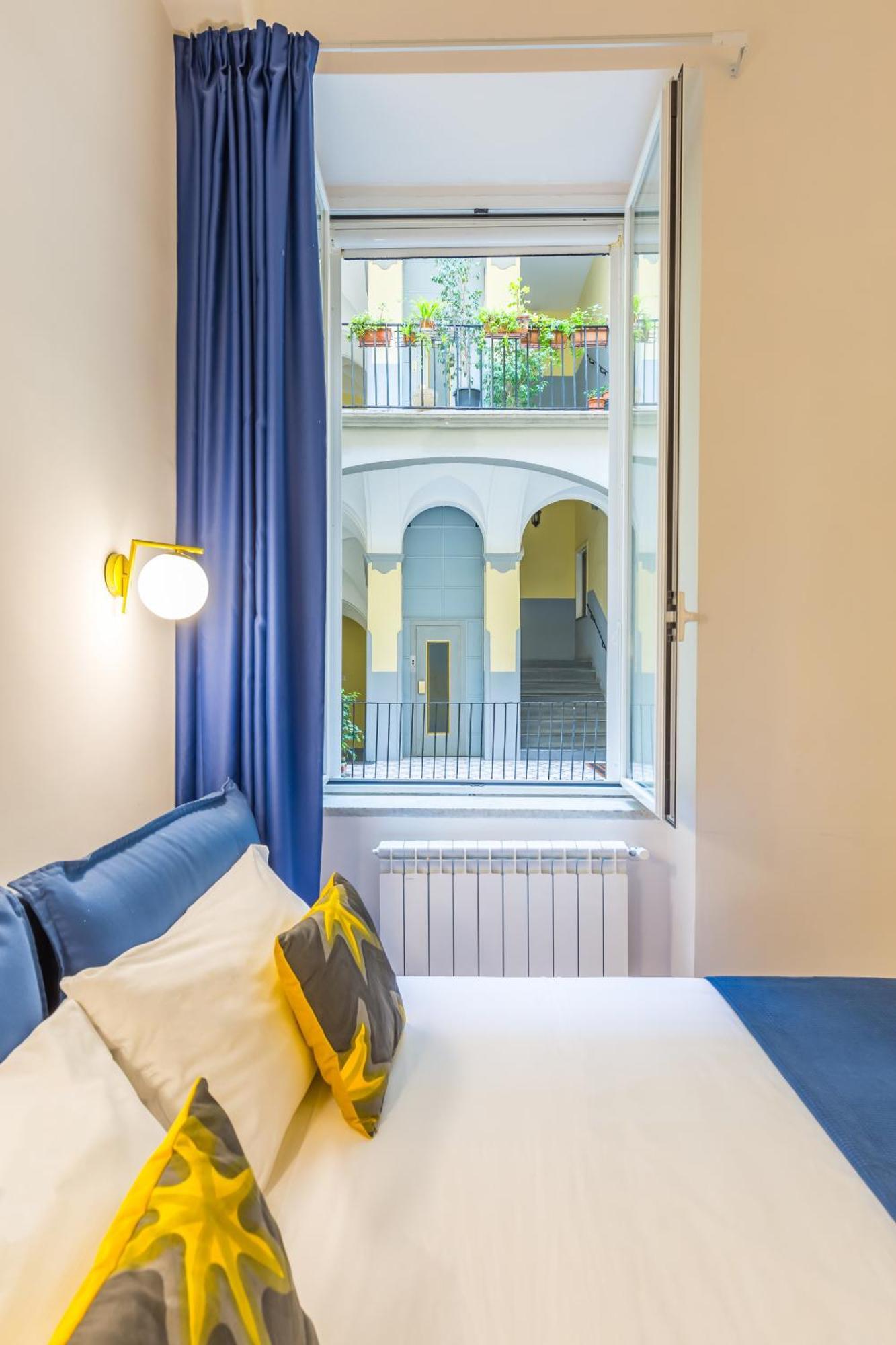 Apartment Chiatamone Design By Wonderful Italy Naples