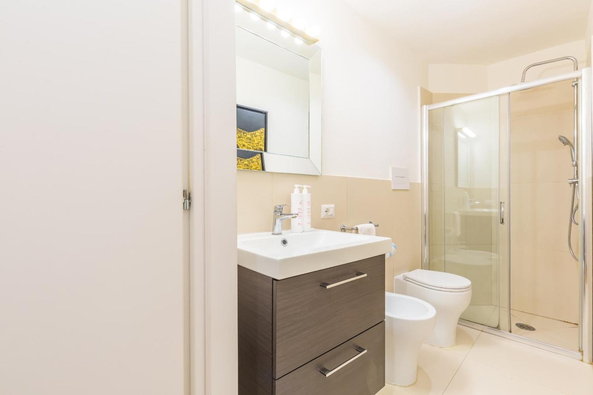 Chiatamone Design By Wonderful Italy Apartment *